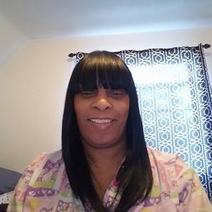 Meet your Posher, Donita